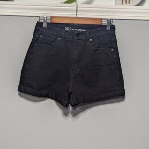BLACK Women Jean Shorts No Boundaries Size 11
